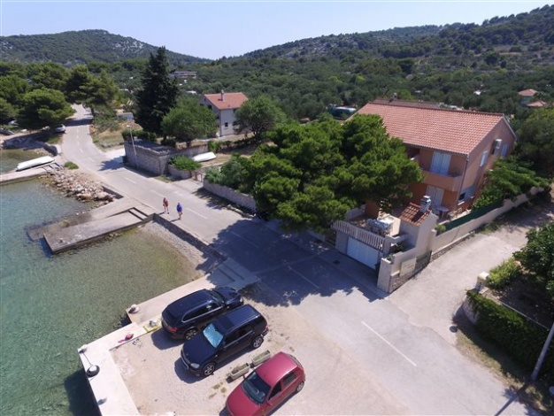 Kuća Ena