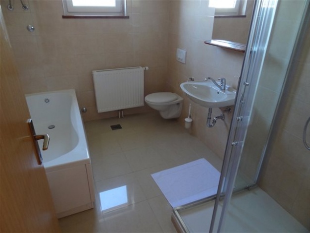apartman (4+1) s pogledom na more
