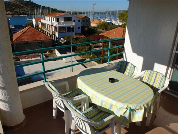 Apartmani Divna - Apartman 2+3b