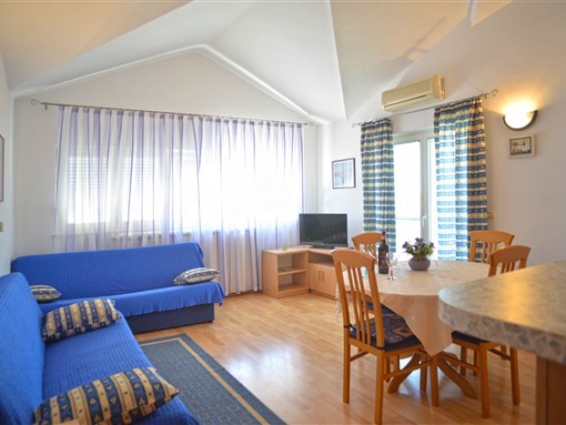 Apartmani Divna - Apartman 2+3b