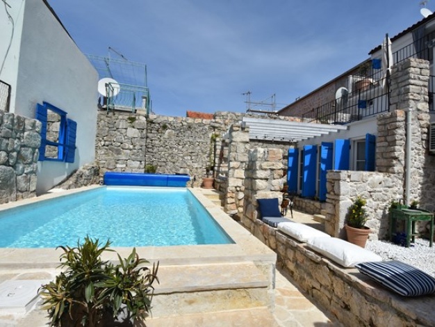 villa 13