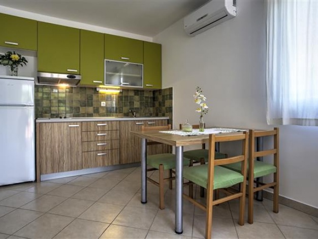 Apartmani Ena - Apartman 2+2b