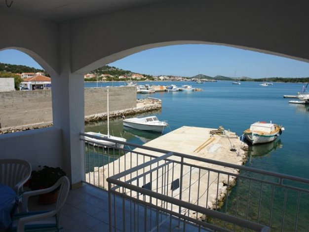 Kuća Lucija - Apartman 2