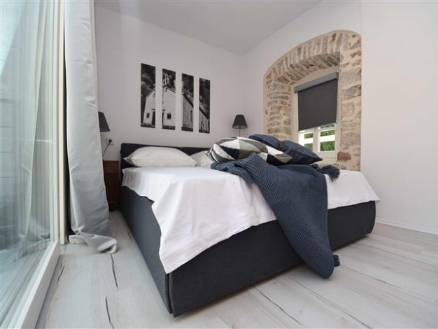 Villa 5
