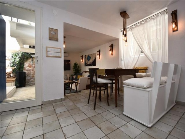 Villa 5