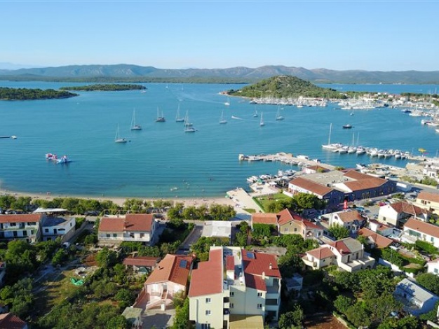 Apartmani Stella Adriatica - apartmani 2+2 f