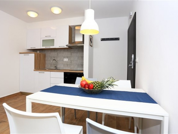 Apartmani Stella Adriatica - apartman 2+2 b