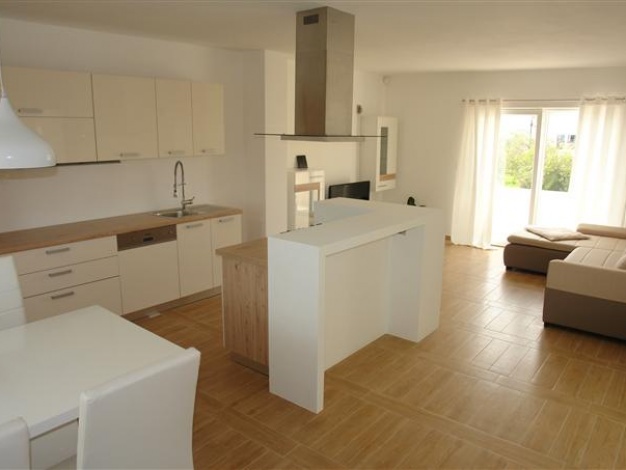 tina apartman betina 7