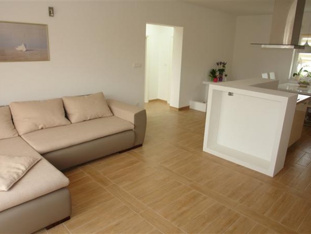 tina apartman betina 8
