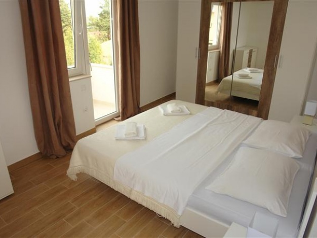 tina apartman betina 11