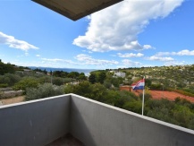 Jednosobni apartman s pogledom na more u blizini plaže Slanica u Murteru