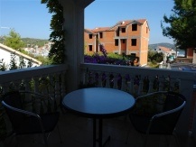 Apartman za dvoje u blizini plaže Lučica u mjestu Jezera
